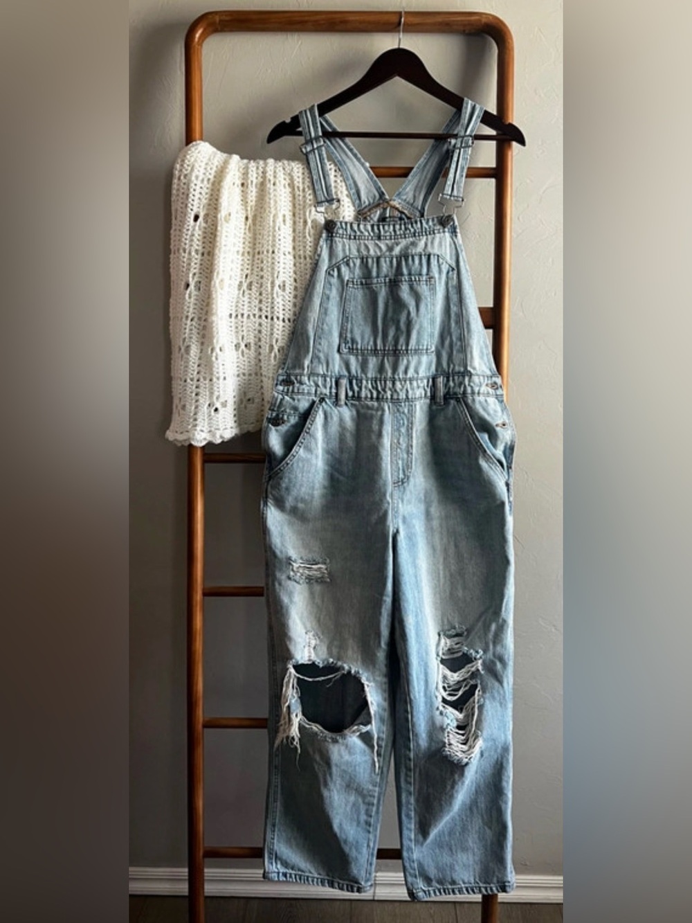 Wild Fable Baggy Overalls (M)